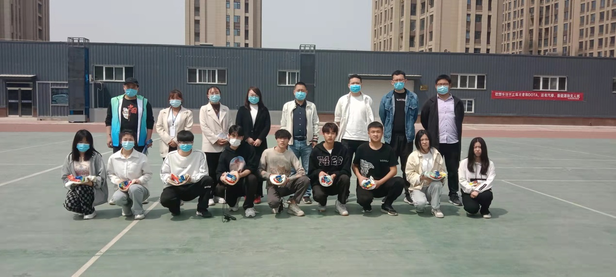 03-单人跳绳比赛.jpg