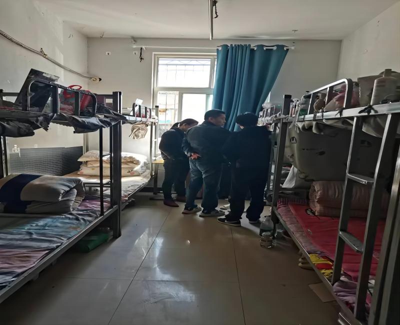 宿舍检查.jpg